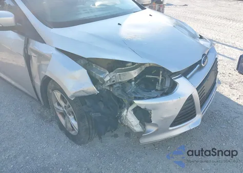 2014 Ford Focus Se из США, поврежденный, VIN 1FADP3K20EL279717